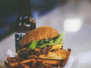 3) À vos buns ! L'atelier burger maison by Paulette Cuisine